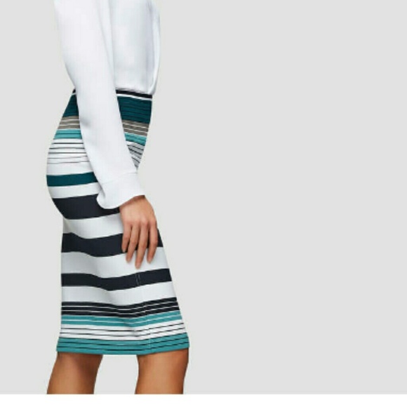 NWT Joe Fresh sz Medium Pencil Skirt Stretch Navy - Picture 4 of 6